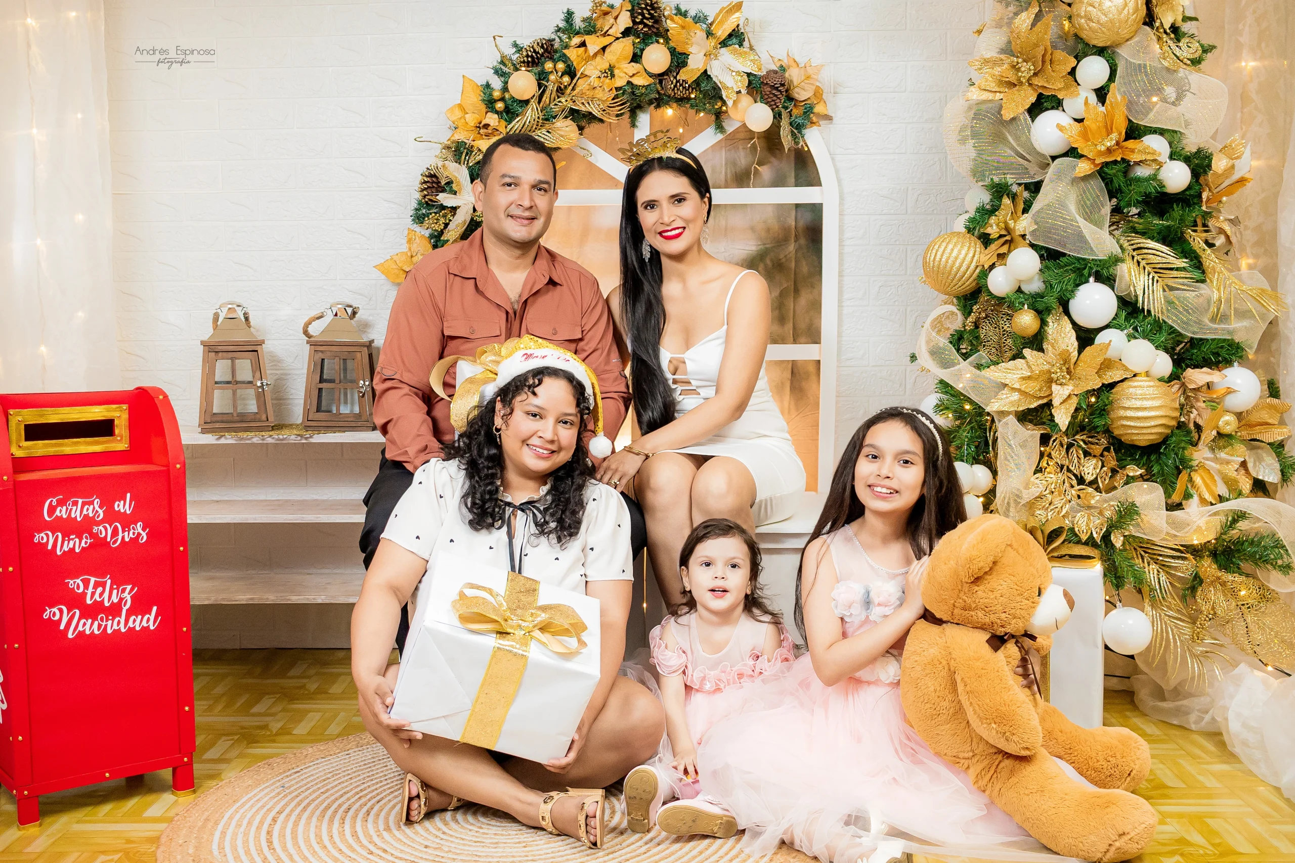 Nuestro recuerdo de Navidad — fotografía real de una temporada anterior