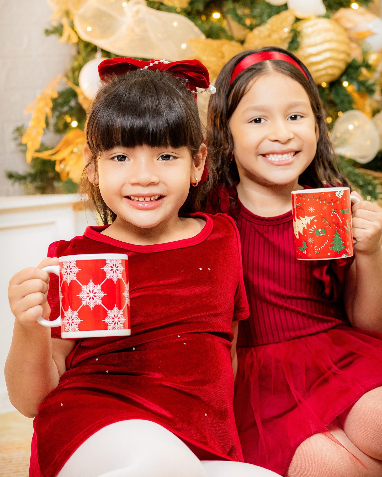Chocolate caliente en Navidad — fotografía real de una temporada anterior