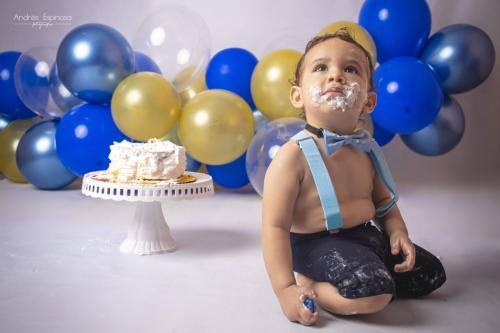 Smash Cake - Bebé Niño embarrado Dulce 04