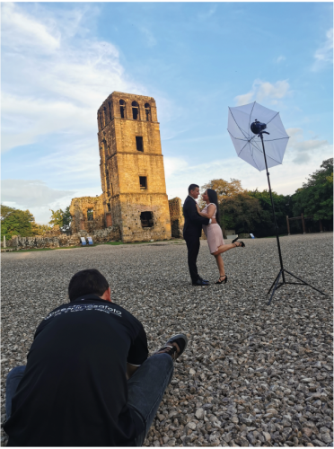 Sesión de Fotos de pareja frente a Panamá la Vieja