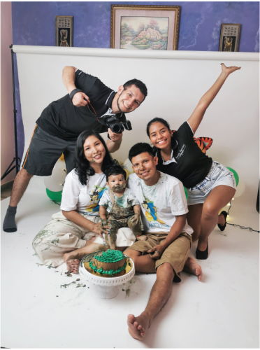 Backstage-Smash_cake